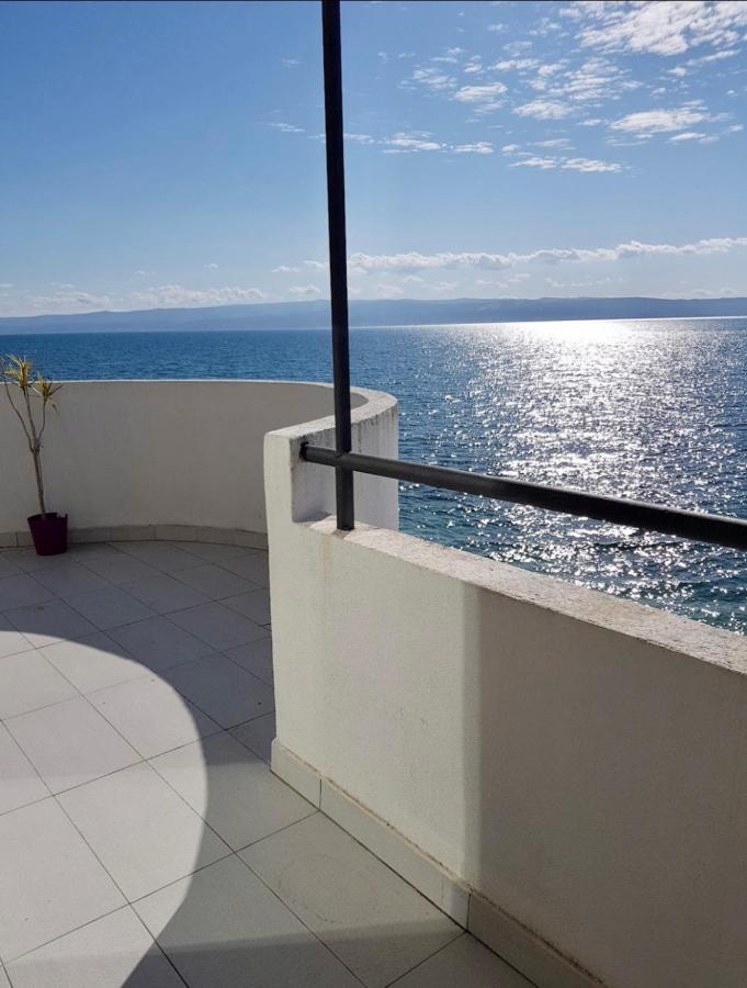 Appartement Luxurious Four Bedroom Penthouse *